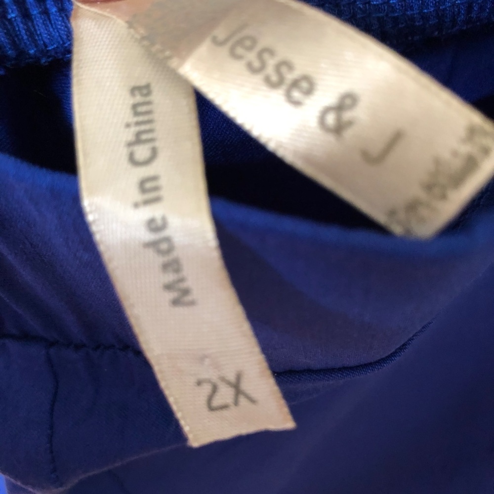 Jessie & J Blue Capri pants - Picture 4 of 4